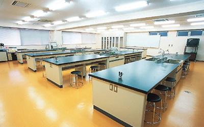 基礎医学実習室