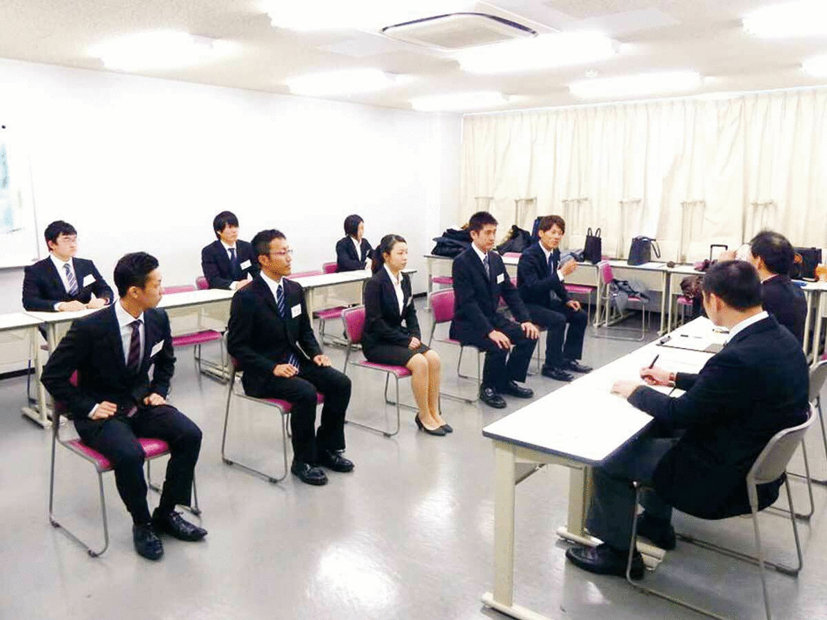 面接とWEB面接のイメージ