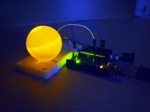 暗い状態のLEDサンプル写真（Arduino）