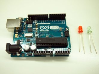 Arduino Unoの写真